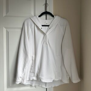 Lou & Grey White Pullover Hoodie Relaxed Fit Size XL Worn a Few Times